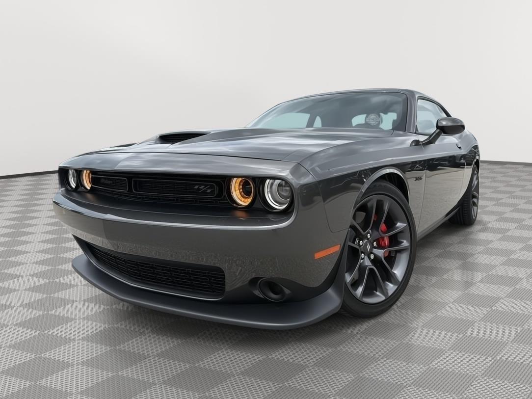 2023 Dodge Challenger R/T's photo