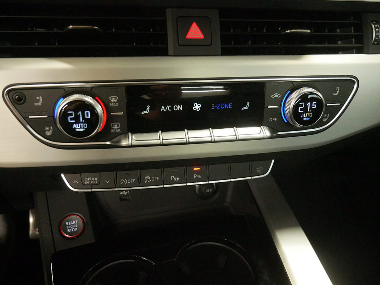 Bild über Audi S5 Cabriolet TFSI quattro tiptronic - für weitere Informationen kontaktieren Sie den Audi Partner