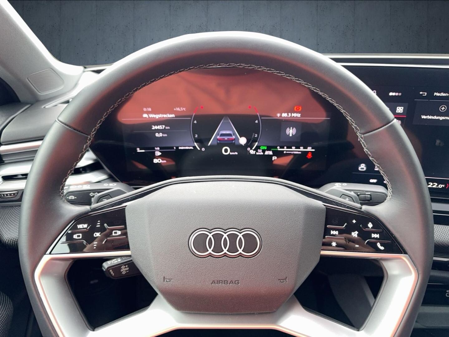 Bild über Audi A6 Limousine TDI 150 kW S tronic - für weitere Informationen kontaktieren Sie den Audi Partner