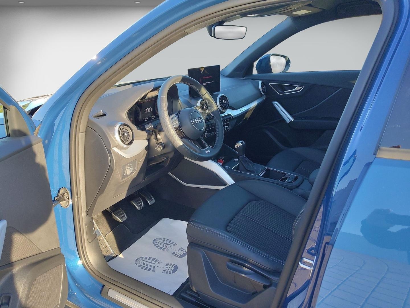 Bild über Audi Q2 S line 35 TFSI Schaltgetriebe - für weitere Informationen kontaktieren Sie den Audi Partner