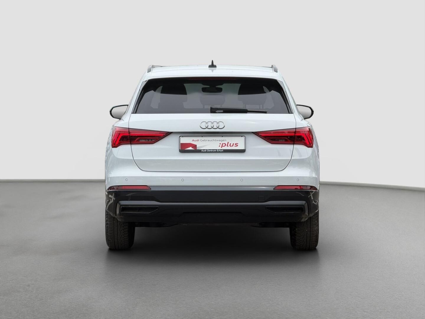 Bild über Audi Q3 advanced 35 TFSI S tronic - für weitere Informationen kontaktieren Sie den Audi Partner