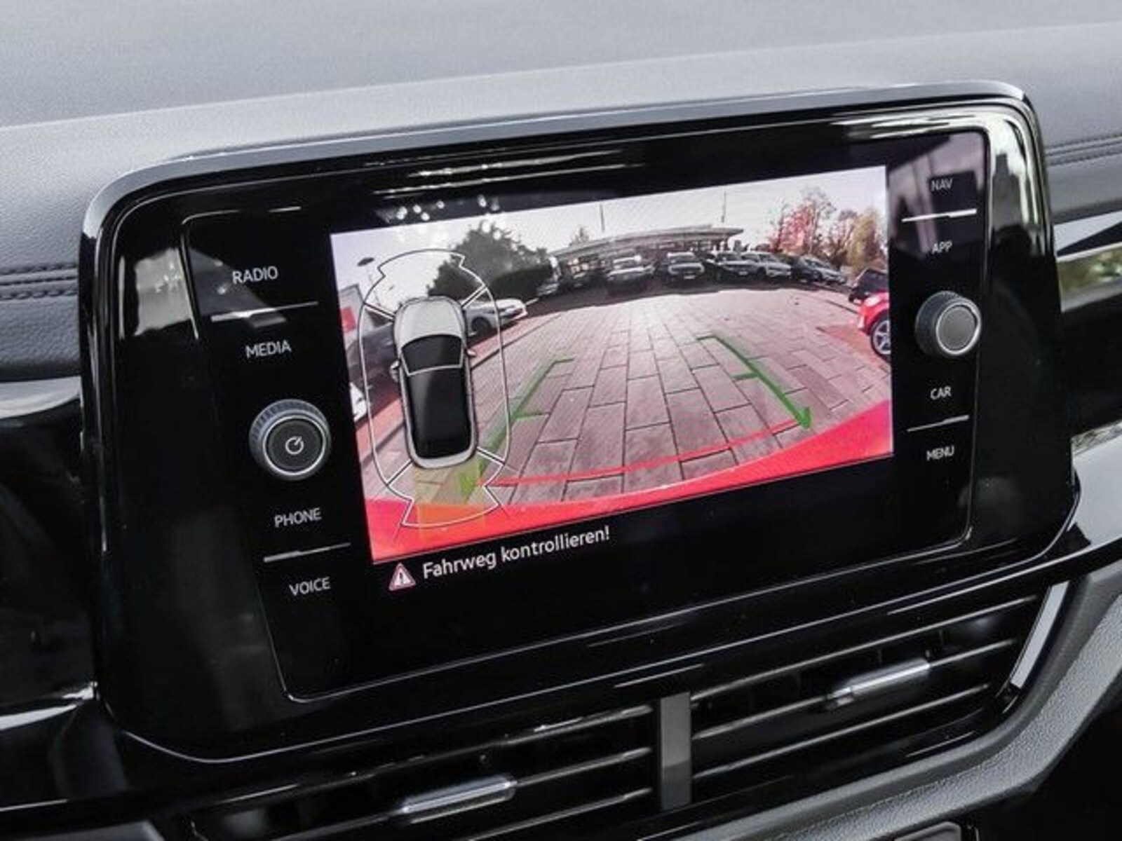 Volkswagen T-Roc Cabriolet – Bild 15