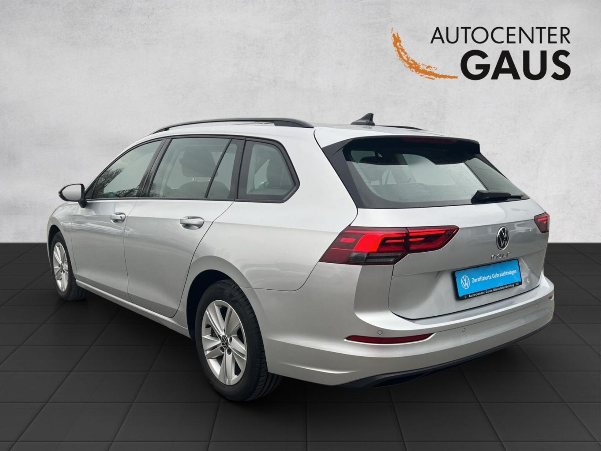 Volkswagen Golf Variant Life