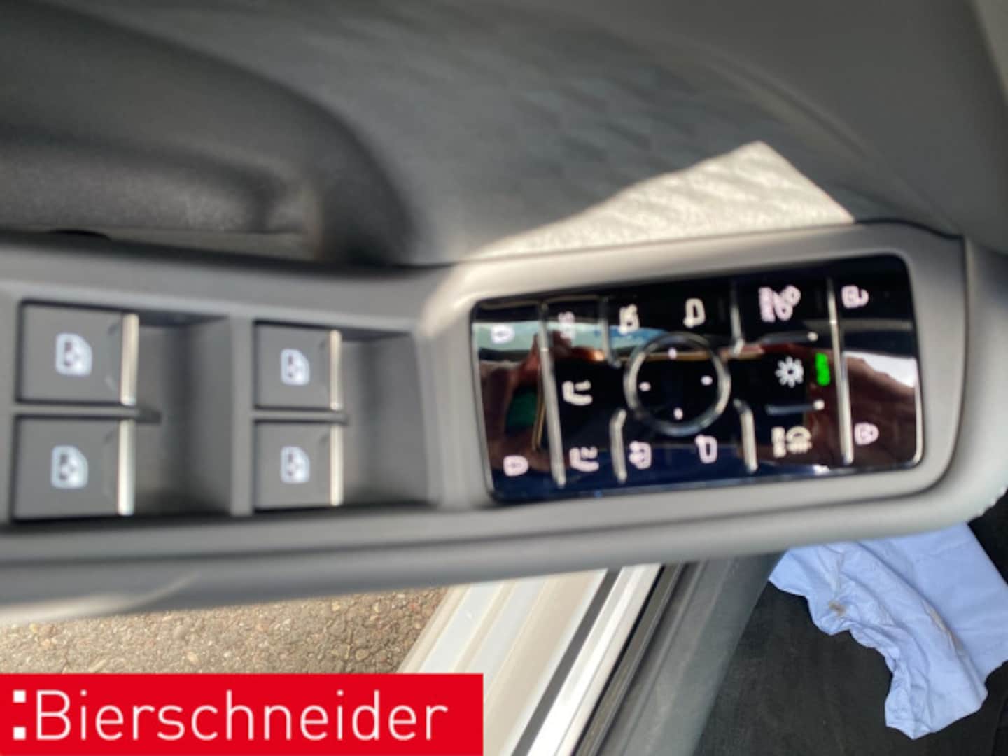 Bild über Audi A6 Avant TFSI 150 kW S tronic - für weitere Informationen kontaktieren Sie den Audi Partner