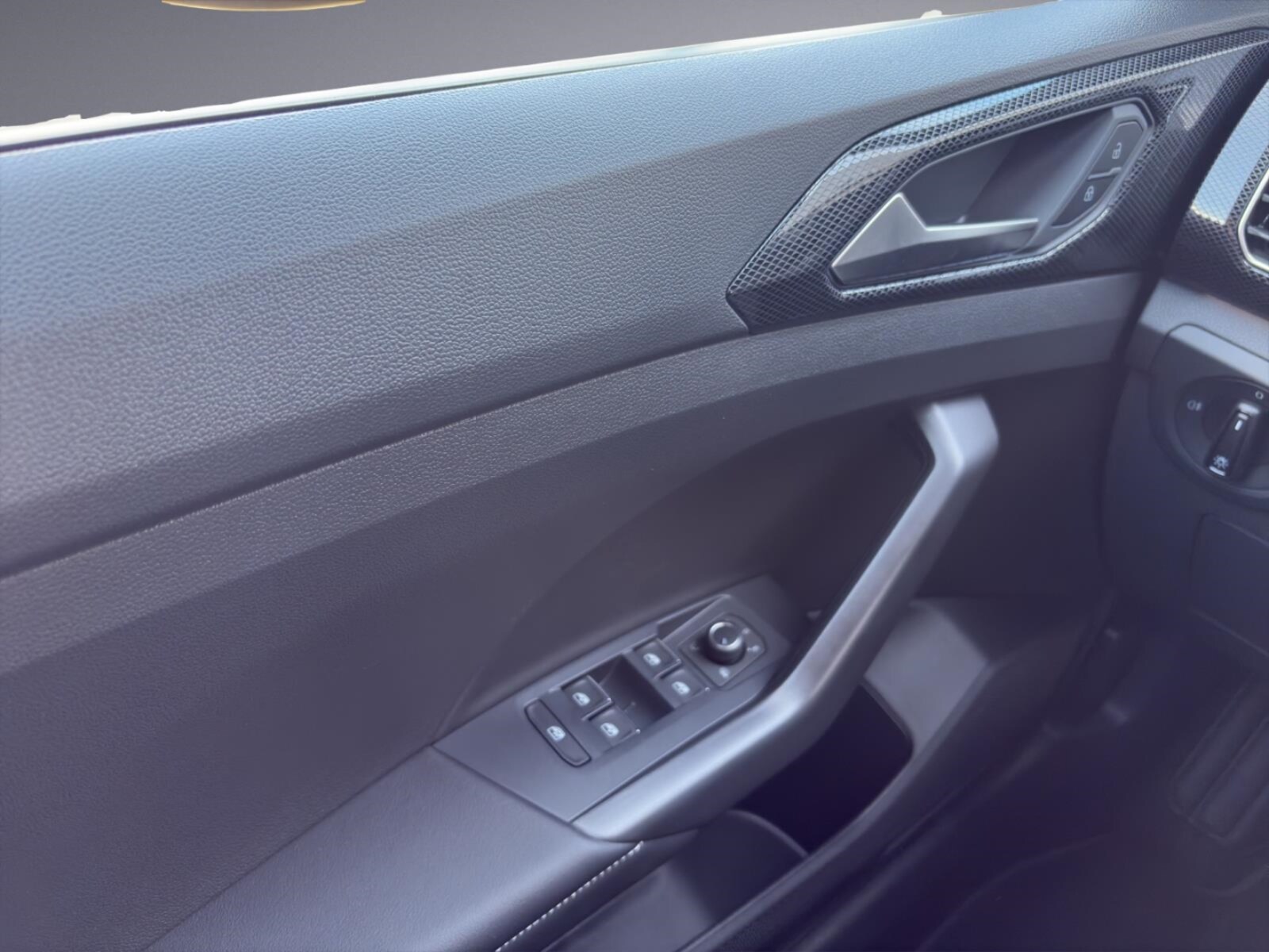 Volkswagen T-Cross – Bild 10