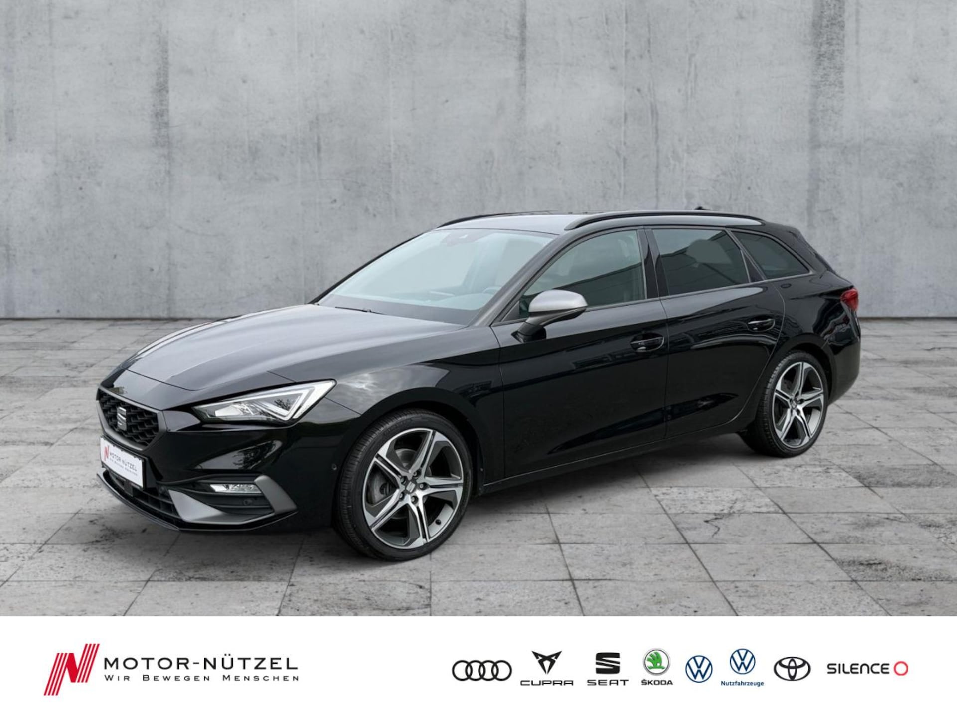 Seat Leon Sportstourer 2022 — Leon ST1.5 eTSI DSG FR 5JG+LED+NAVI+APP+ACC+AHK