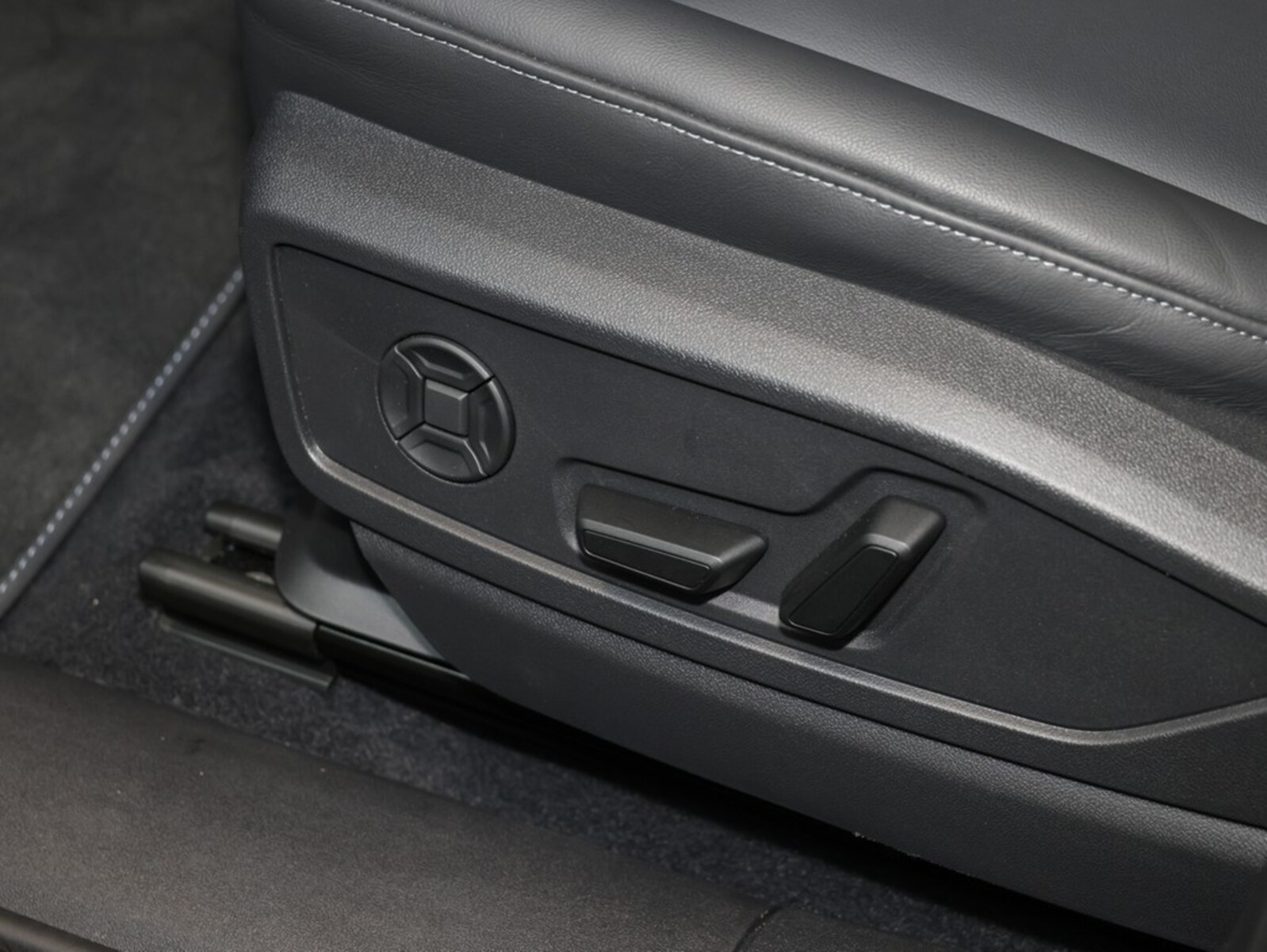 Audi Q5 – Bild 8