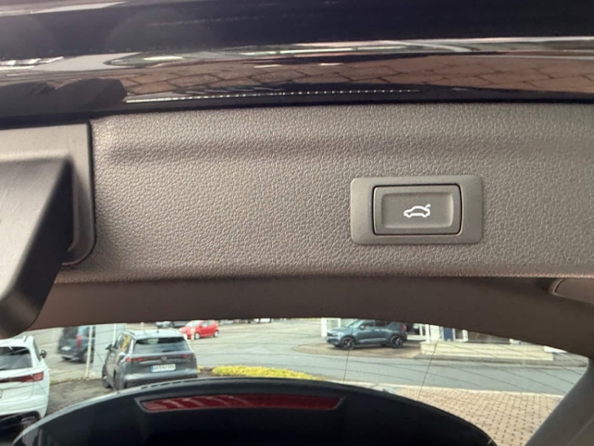 Audi Q3 SUV advanced
