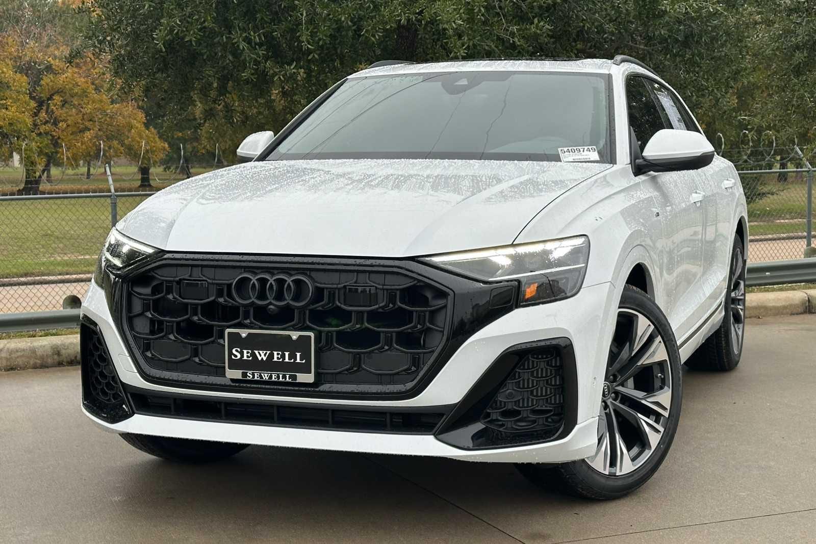 2026 Audi Q8 55 Premium Plus quattro Tiptonic's photo