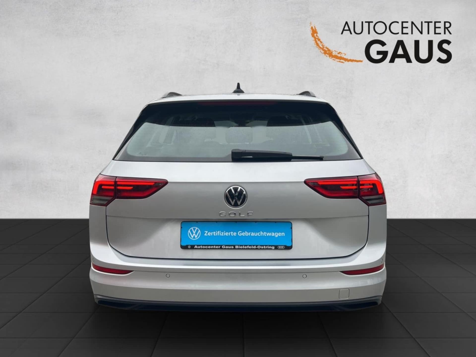 Volkswagen Golf Variant Life