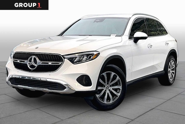 Photo of 2024 Mercedes-Benz GLC 300