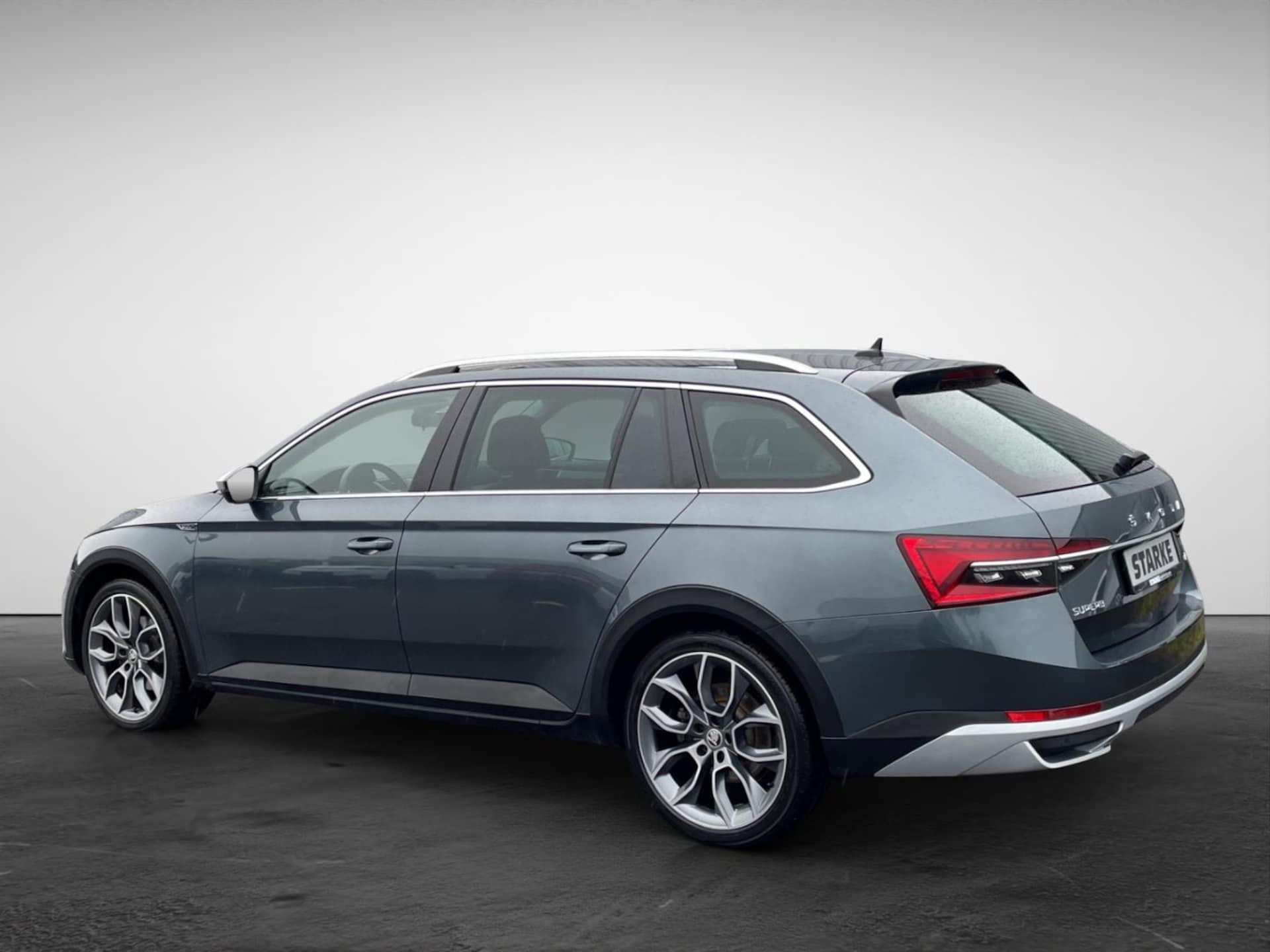 Skoda Superb Combi Scout