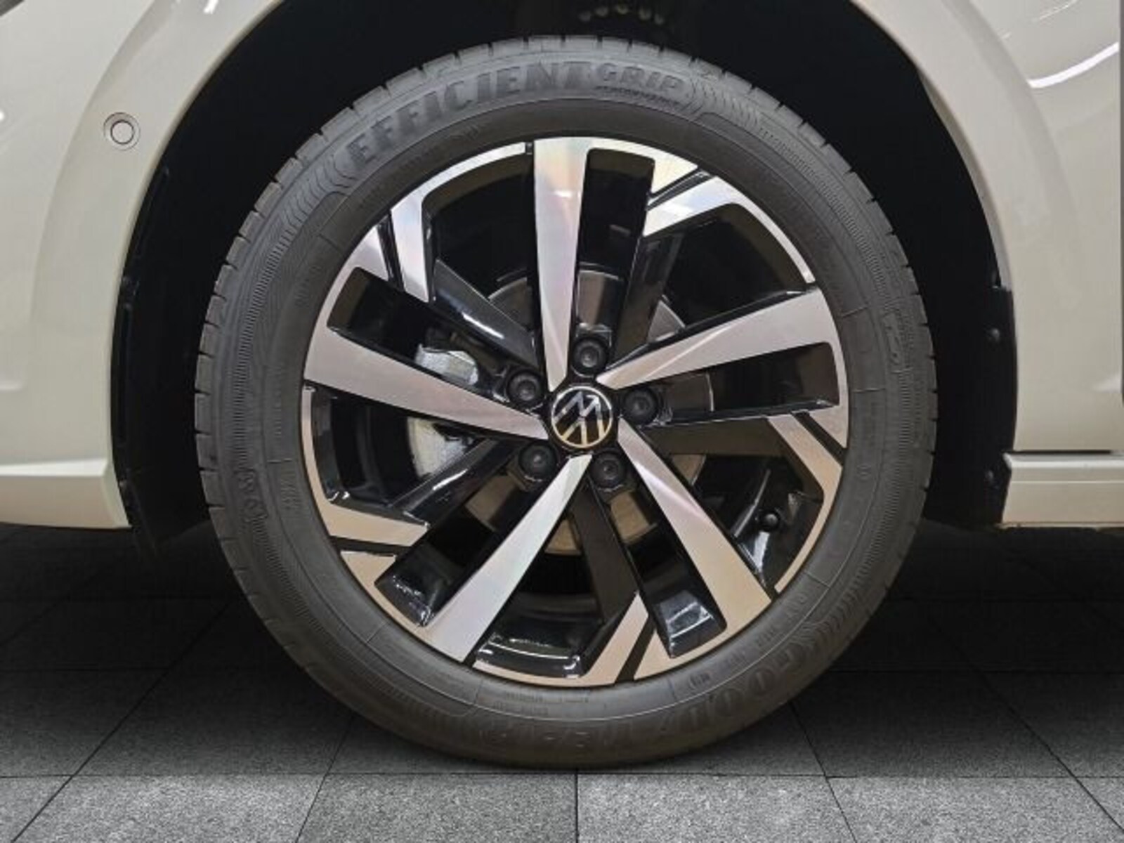 Volkswagen Polo – Bild 6