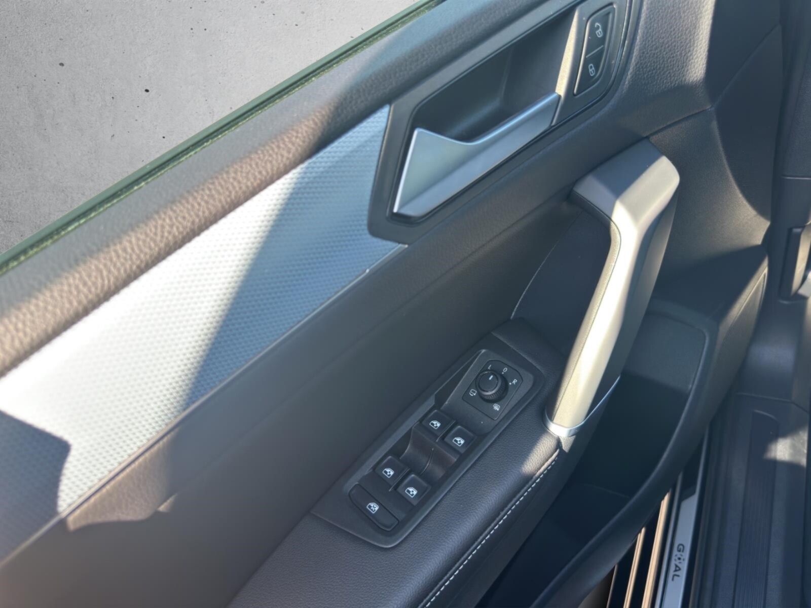 Volkswagen Touran – Bild 7