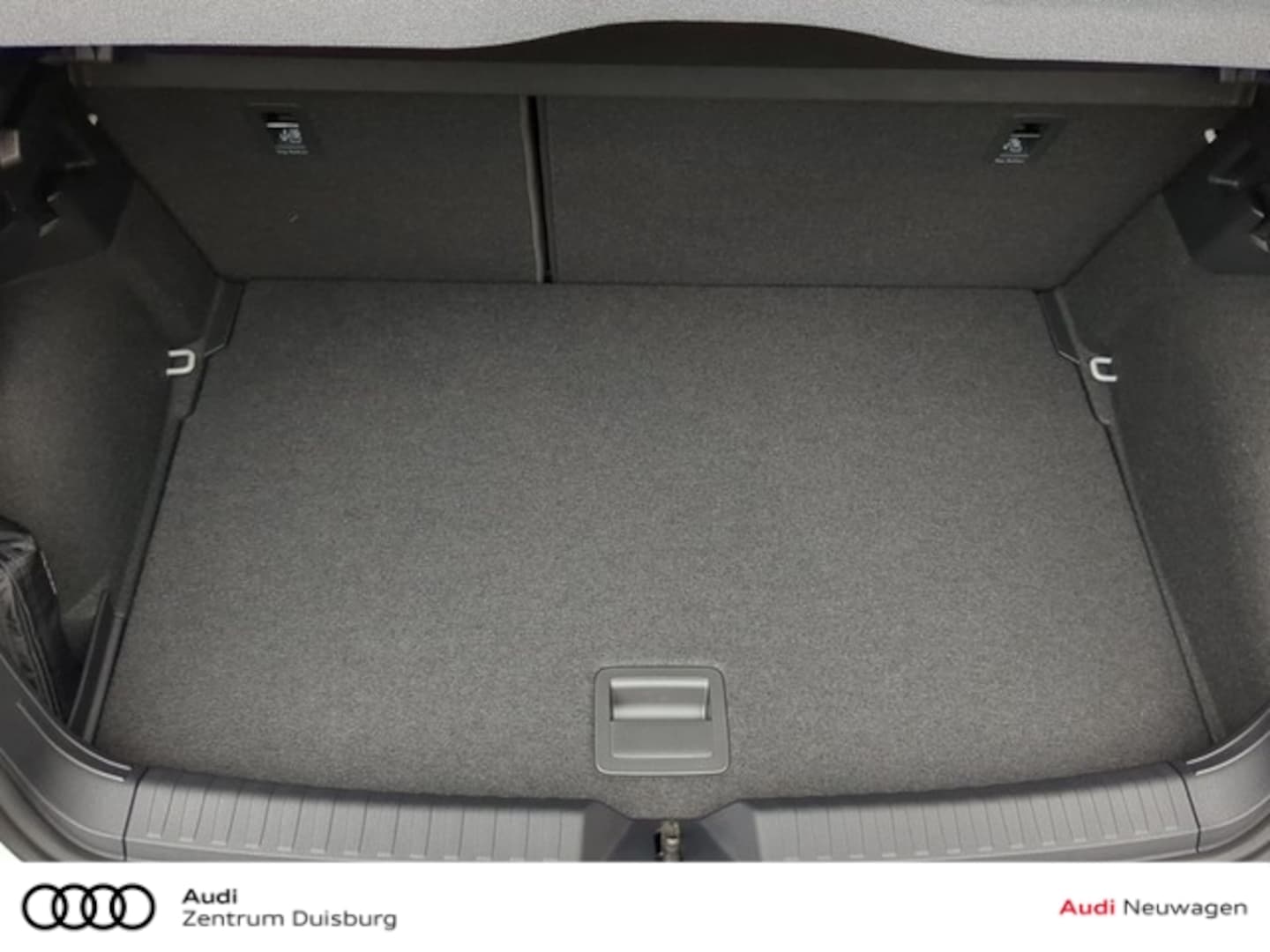 Bild über Audi A1 Sportback advanced 30 TFSI S tronic - für weitere Informationen kontaktieren Sie den Audi Partner