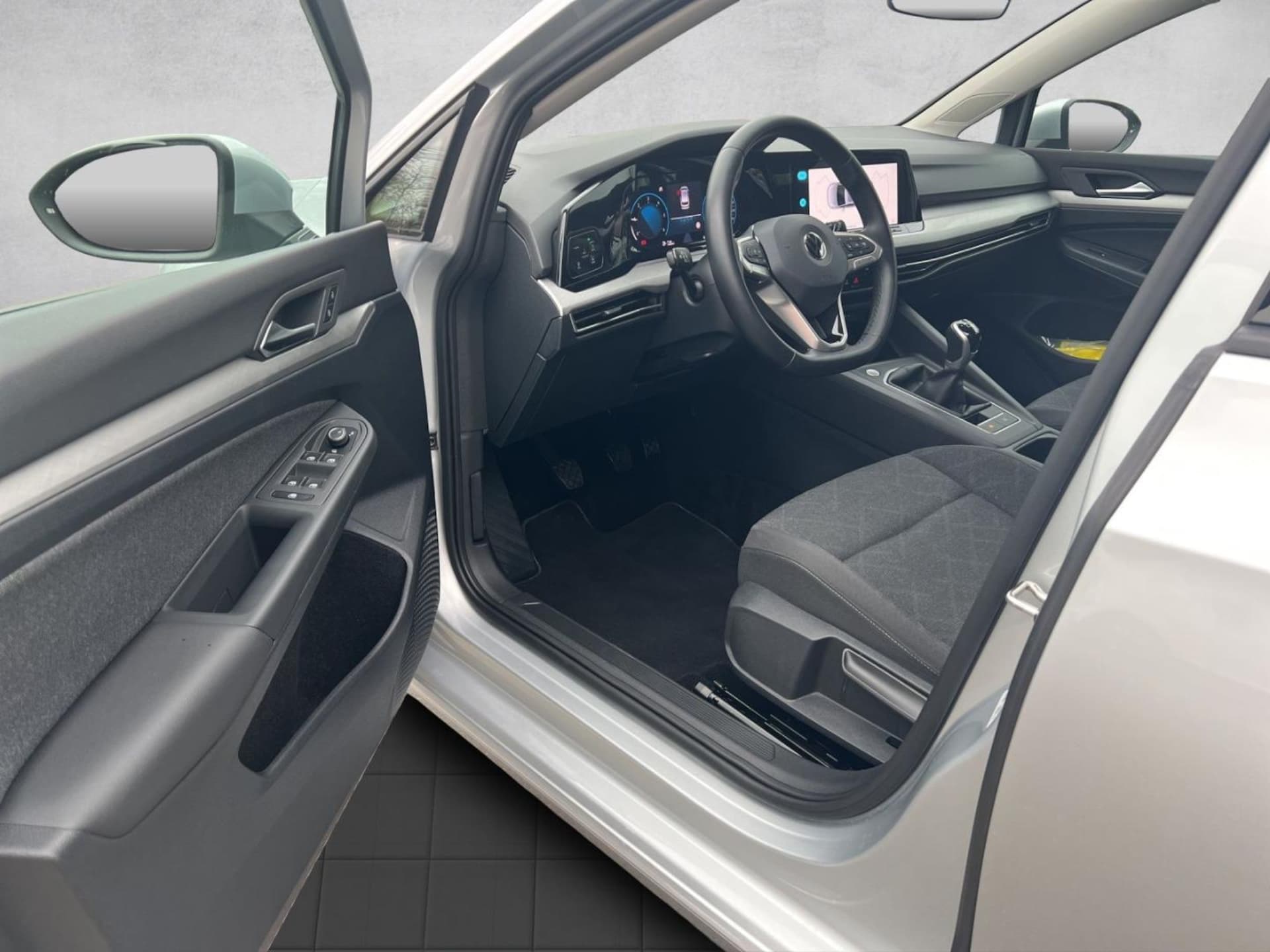 Volkswagen Golf Variant Life