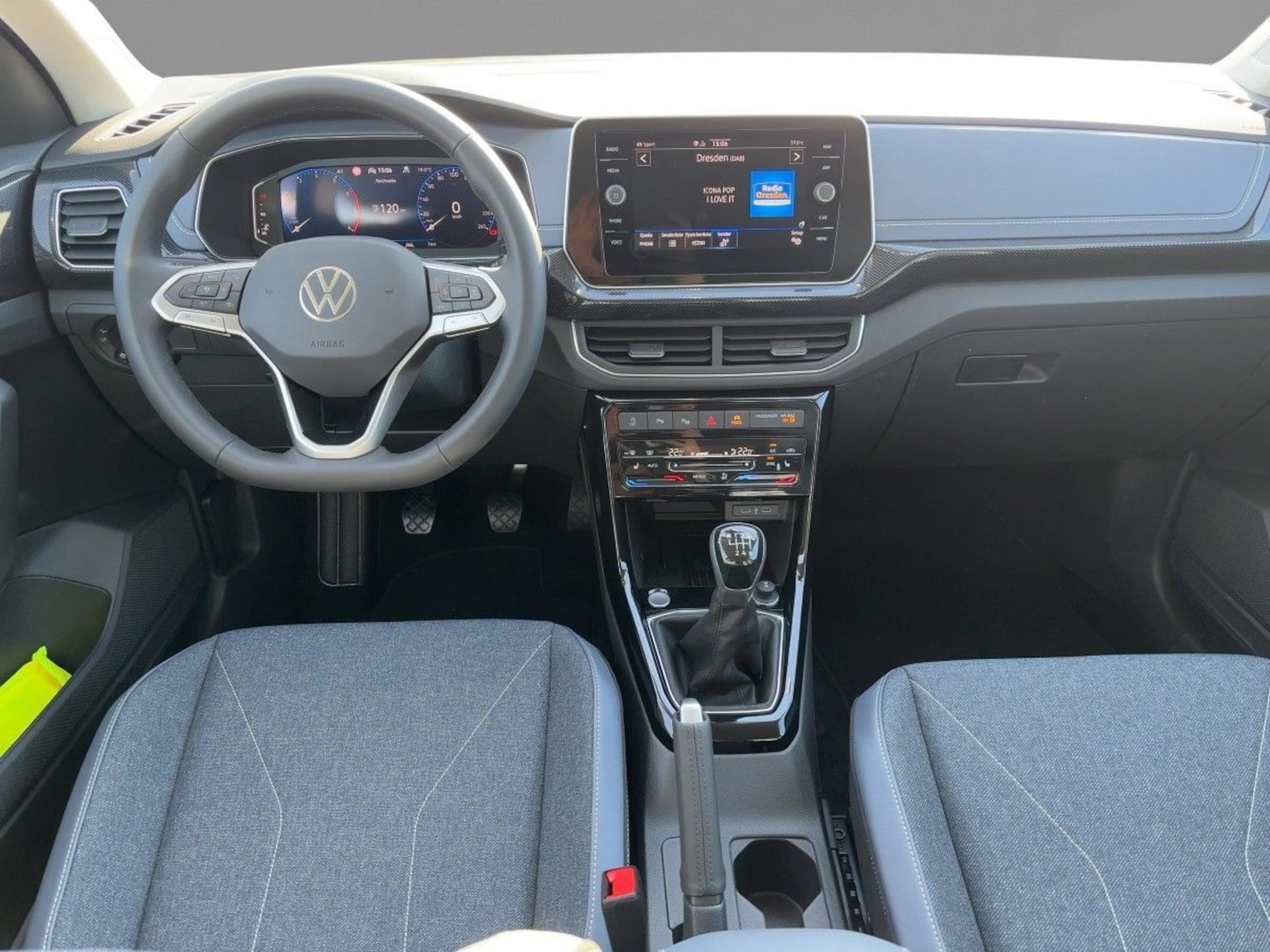 Volkswagen T-Cross Style