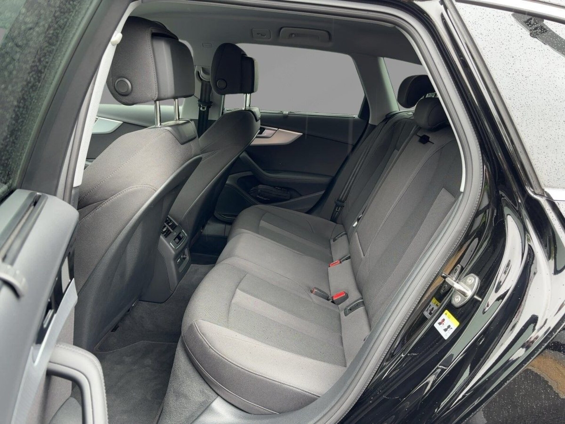 Audi A4 Avant Advanced
