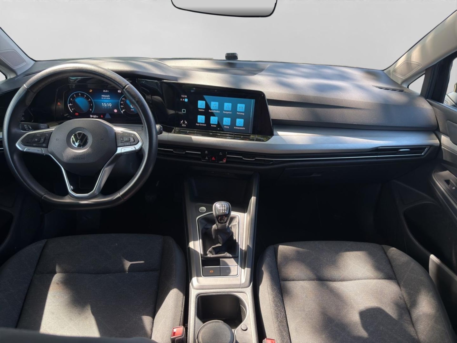 Volkswagen Golf Life