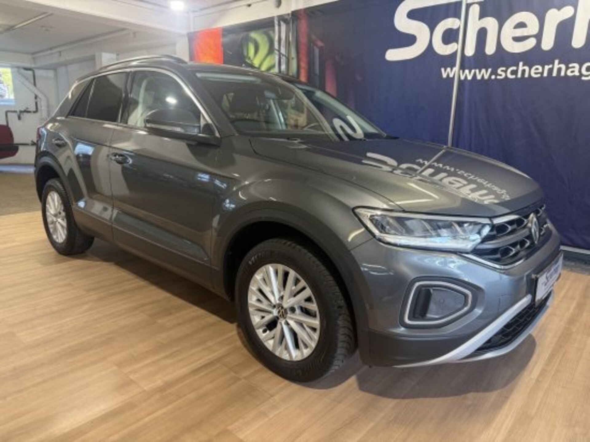 Volkswagen T-Roc Life