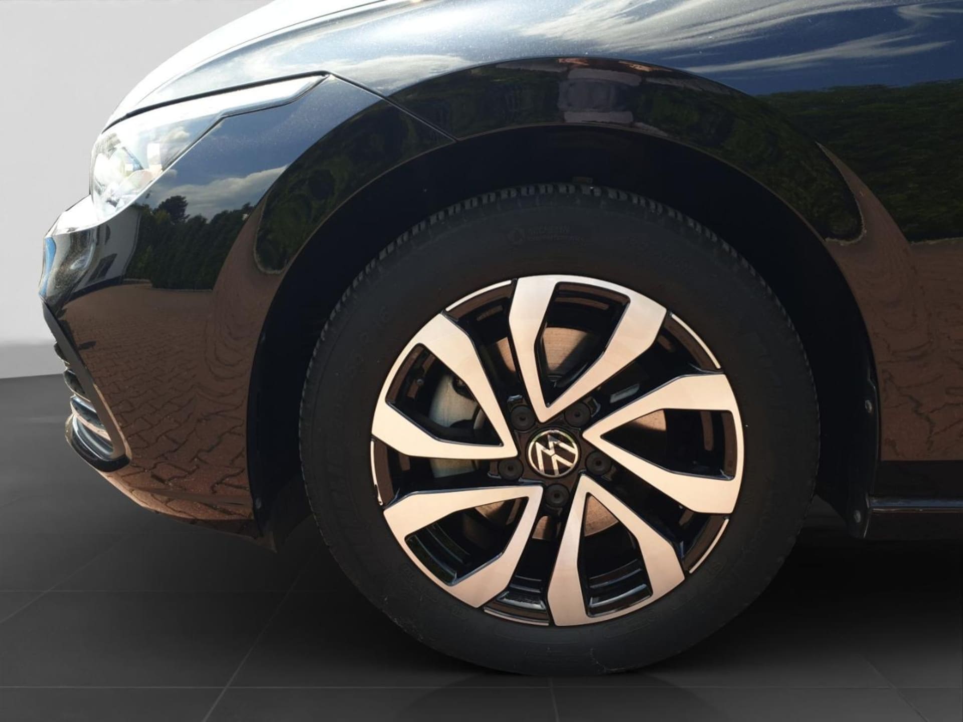 Volkswagen Golf Active