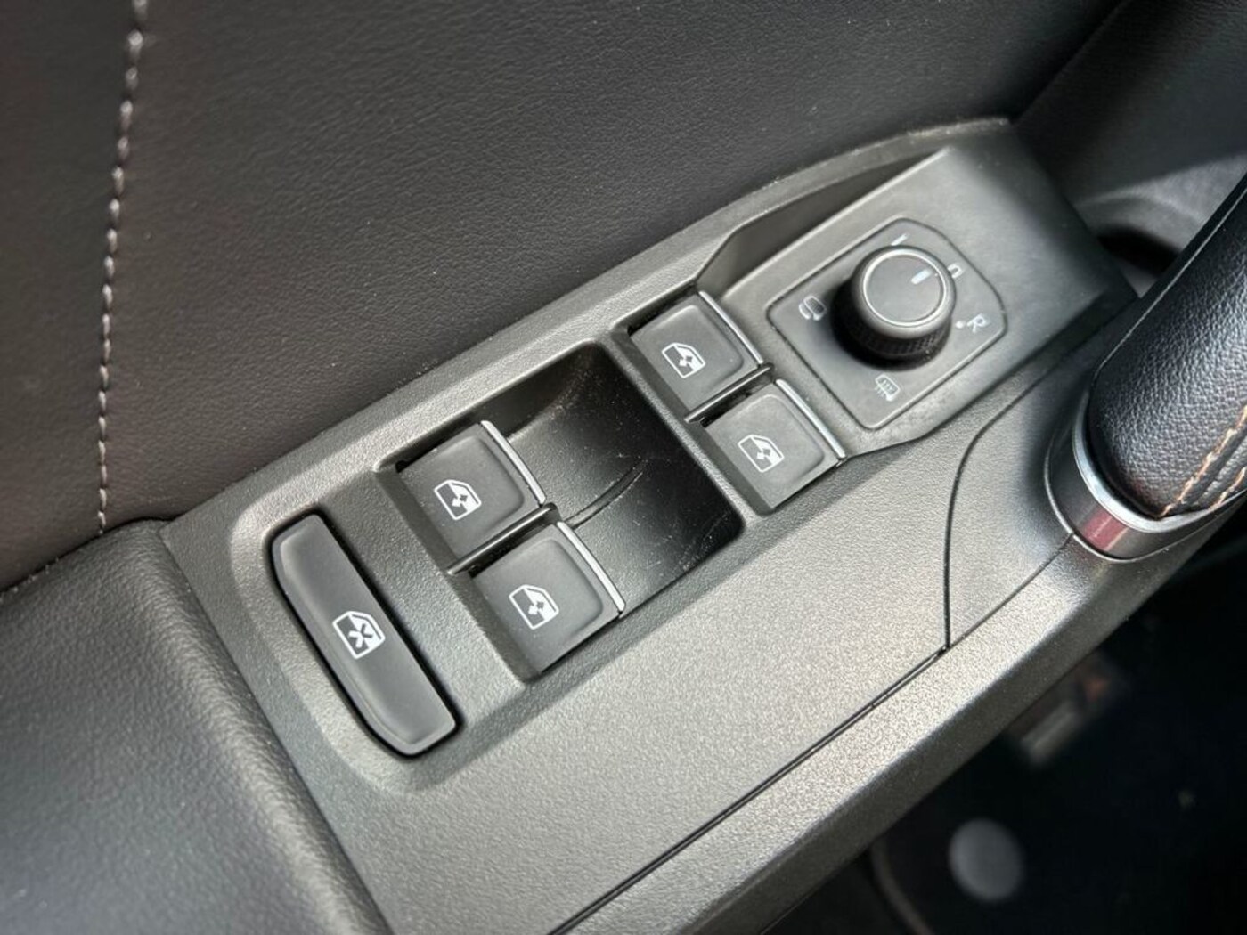 CUPRA Formentor 1.4 e-Hybrid DSG 150 kW (204 CV) — photo 13