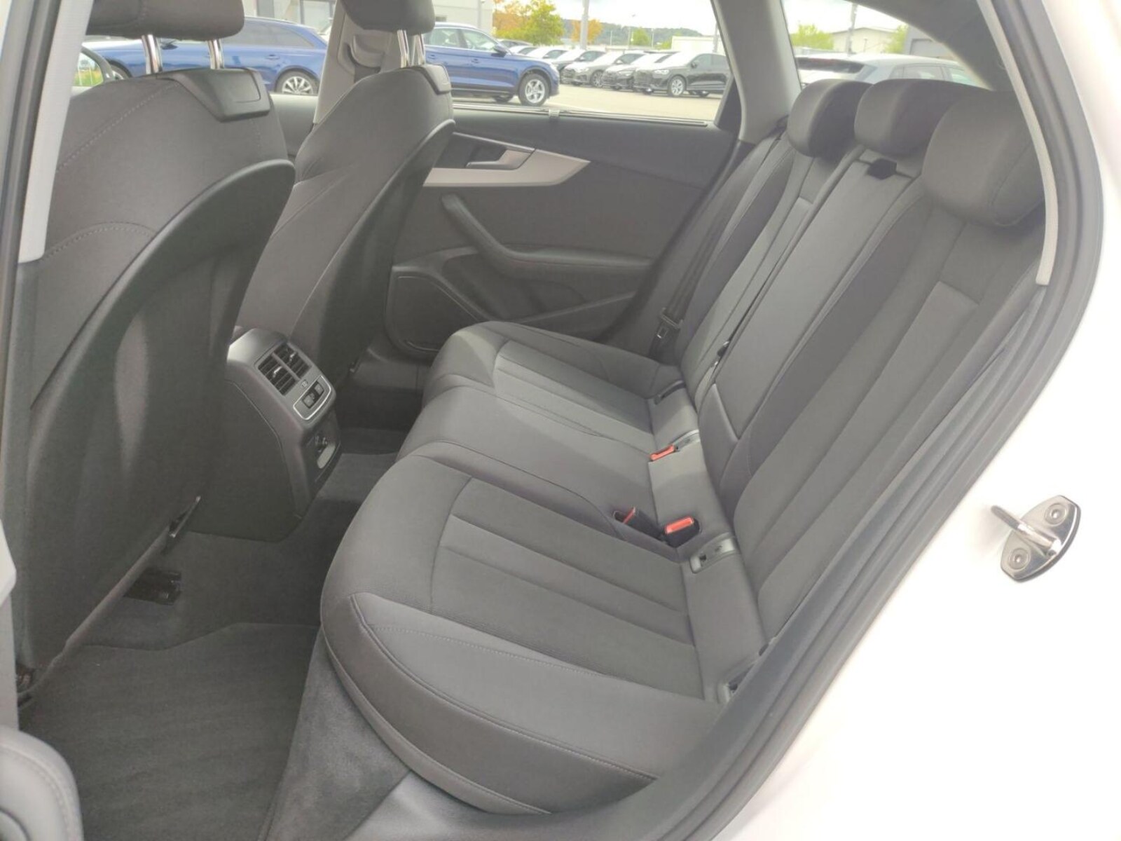Audi A4 Avant – Bild 11