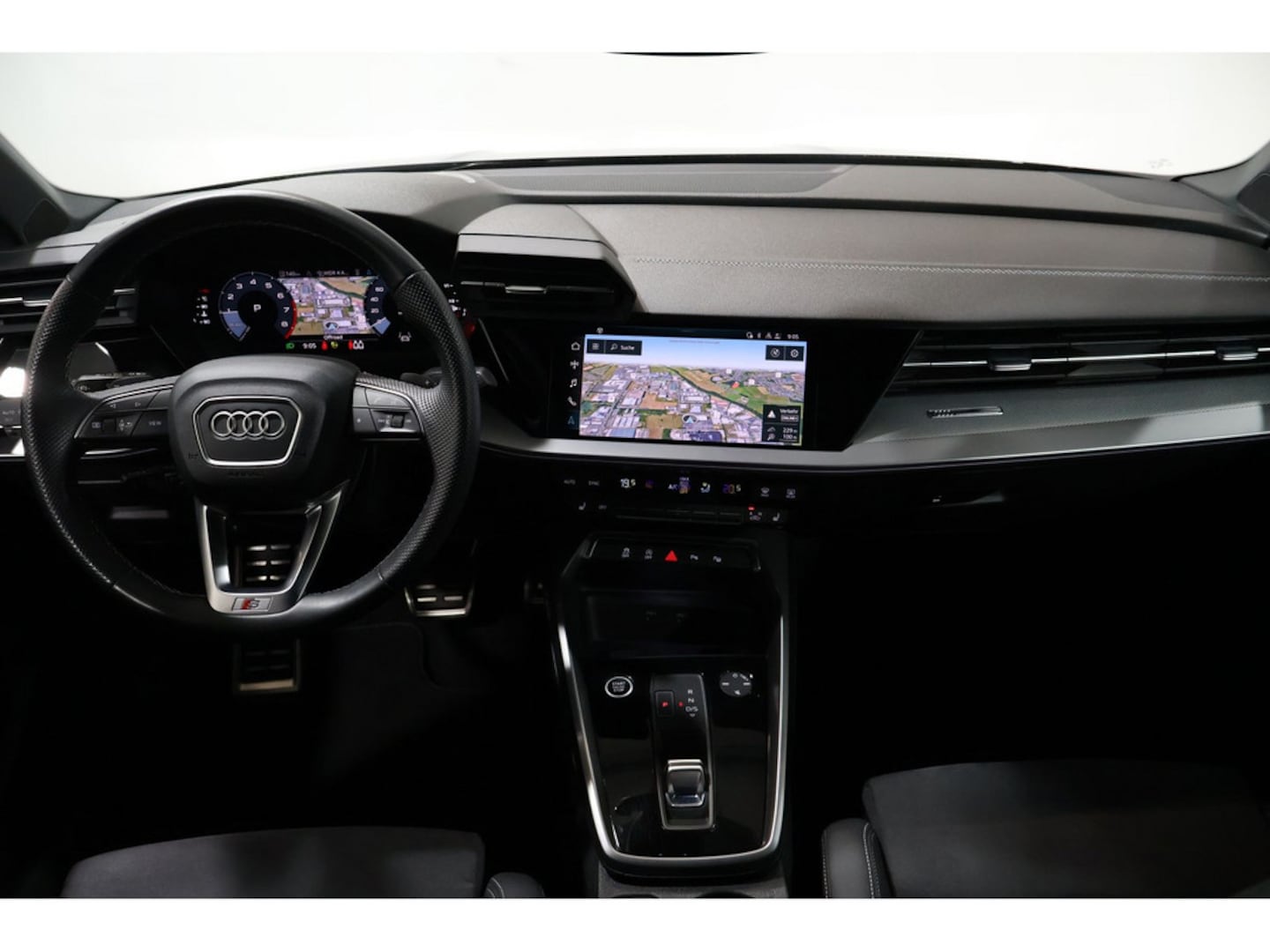 Bild über Audi A3 Sportback S line 30 TFSI S tronic - für weitere Informationen kontaktieren Sie den Audi Partner