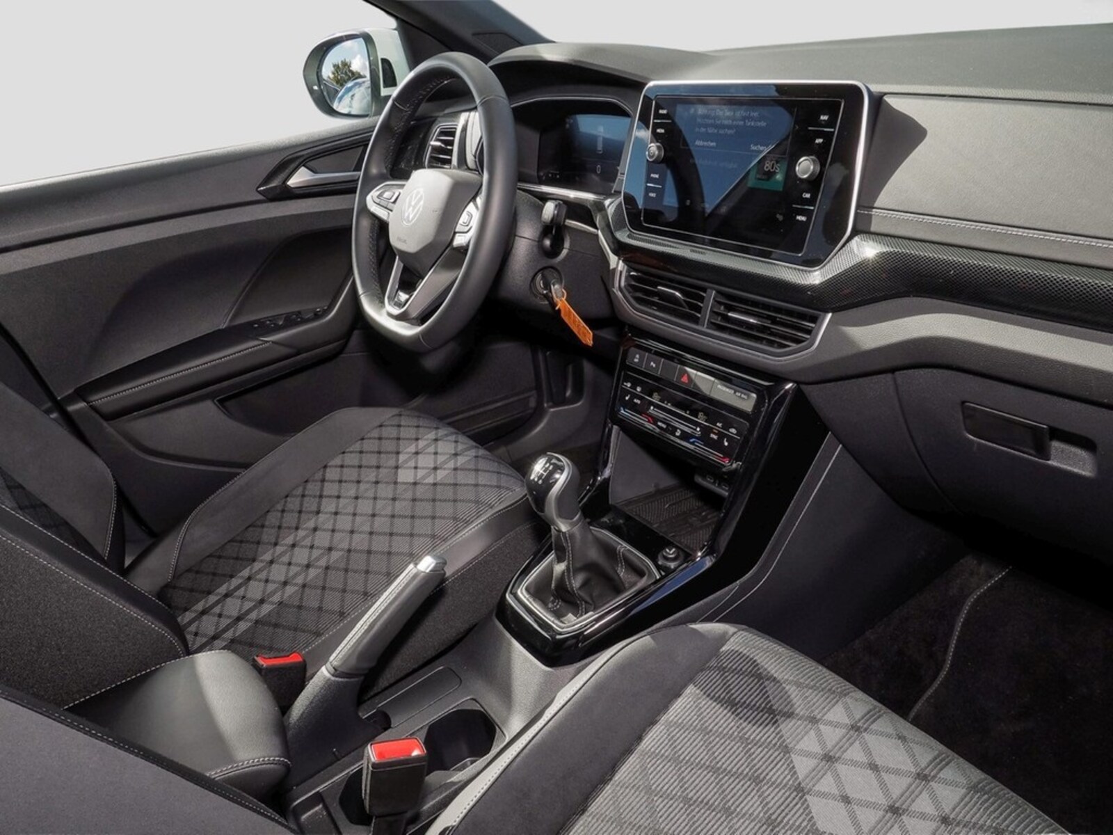 Volkswagen T-Cross – Bild 11
