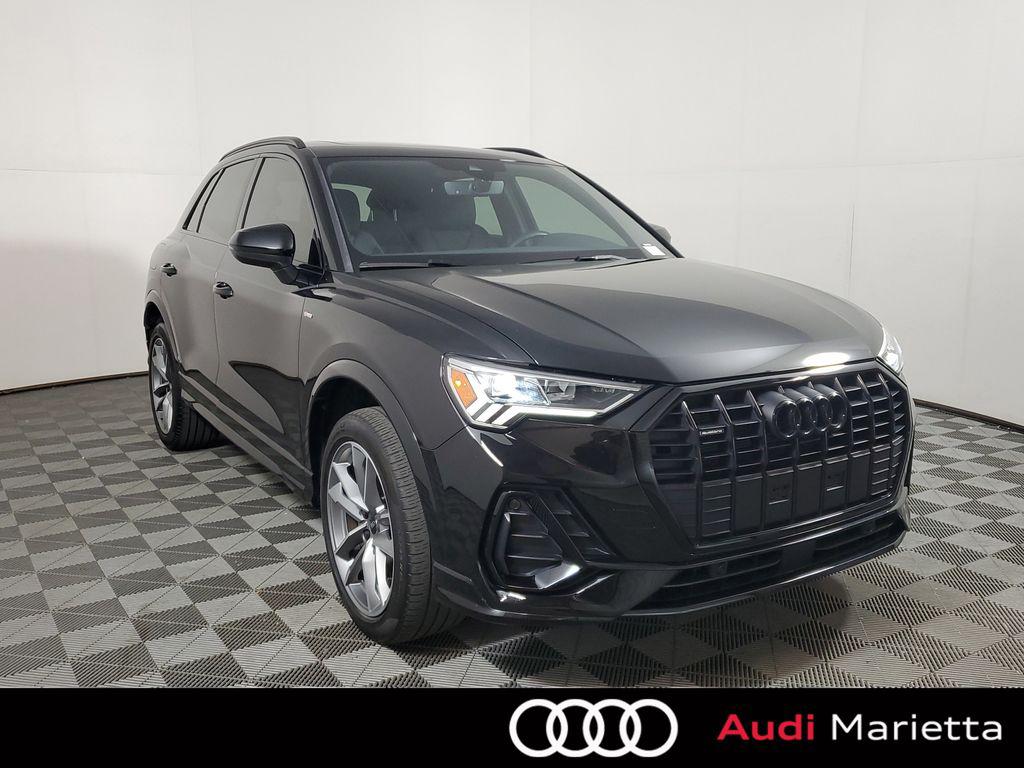 2024 Audi Q3 45 TFSI S Line Premium quattro's photo