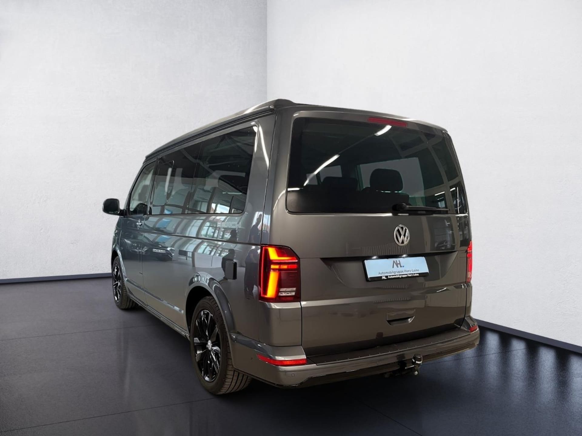 Volkswagen T6.1 California Beach