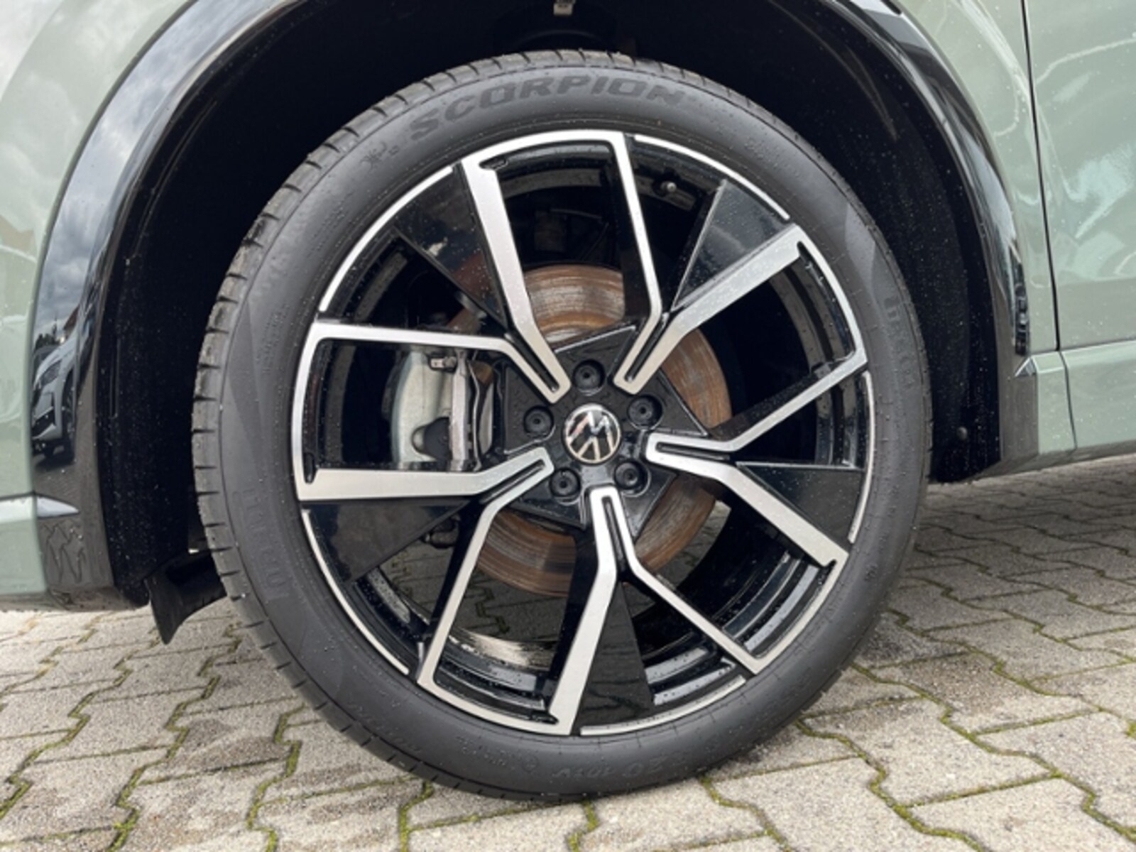 Volkswagen Tiguan – Bild 8