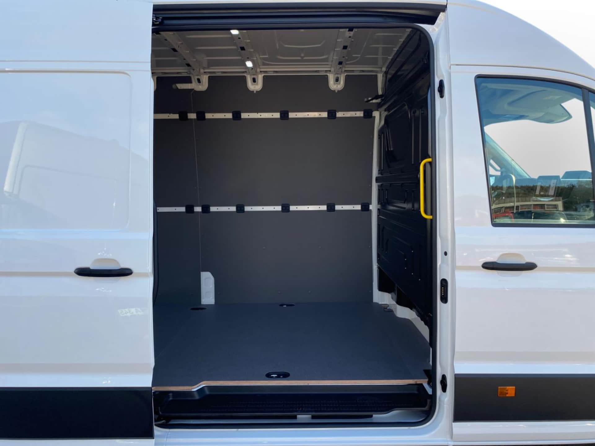 Volkswagen Crafter Kasten langer Radstand
