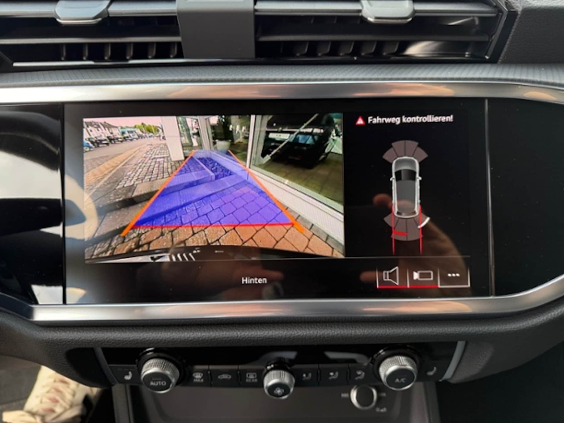 Audi Q3 SUV advanced