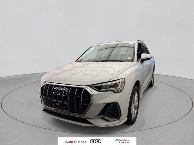2023 Audi Q3 45 TFSI S Line Premium Plus quattro's photo