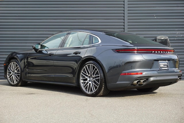 2026 Porsche Panamera