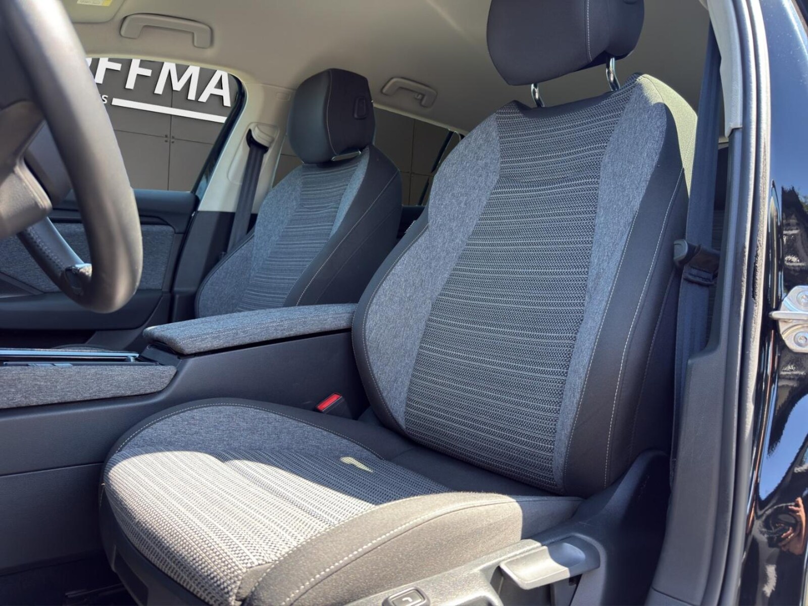 Škoda Superb Combi – Bild 8