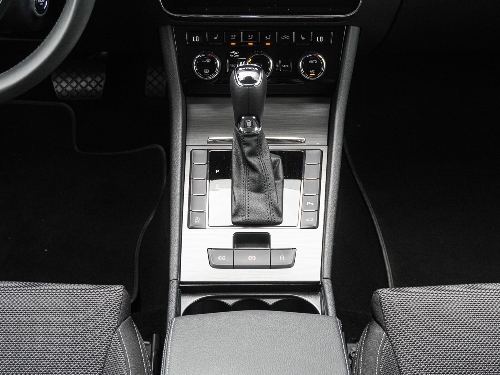 Škoda Superb Combi – Bild 14