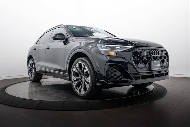 2025 Audi Q8