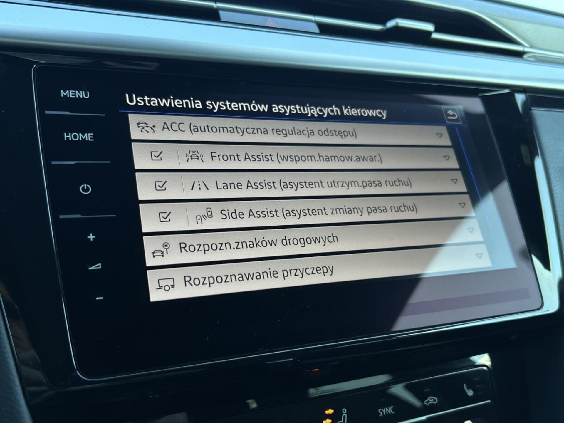 Volkswagen Arteon R-Line