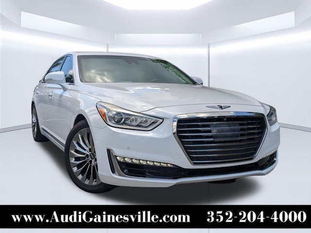 2017 Genesis G90
