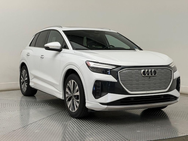 Used 2023 Audi Q4 e-tron Premium Plus with VIN WA1BCBFZ7PP008304 for sale in Chantilly, VA