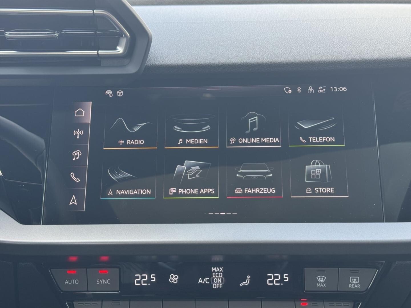 Bild über Audi A3 Sportback advanced 30 TFSI S tronic - für weitere Informationen kontaktieren Sie den Audi Partner