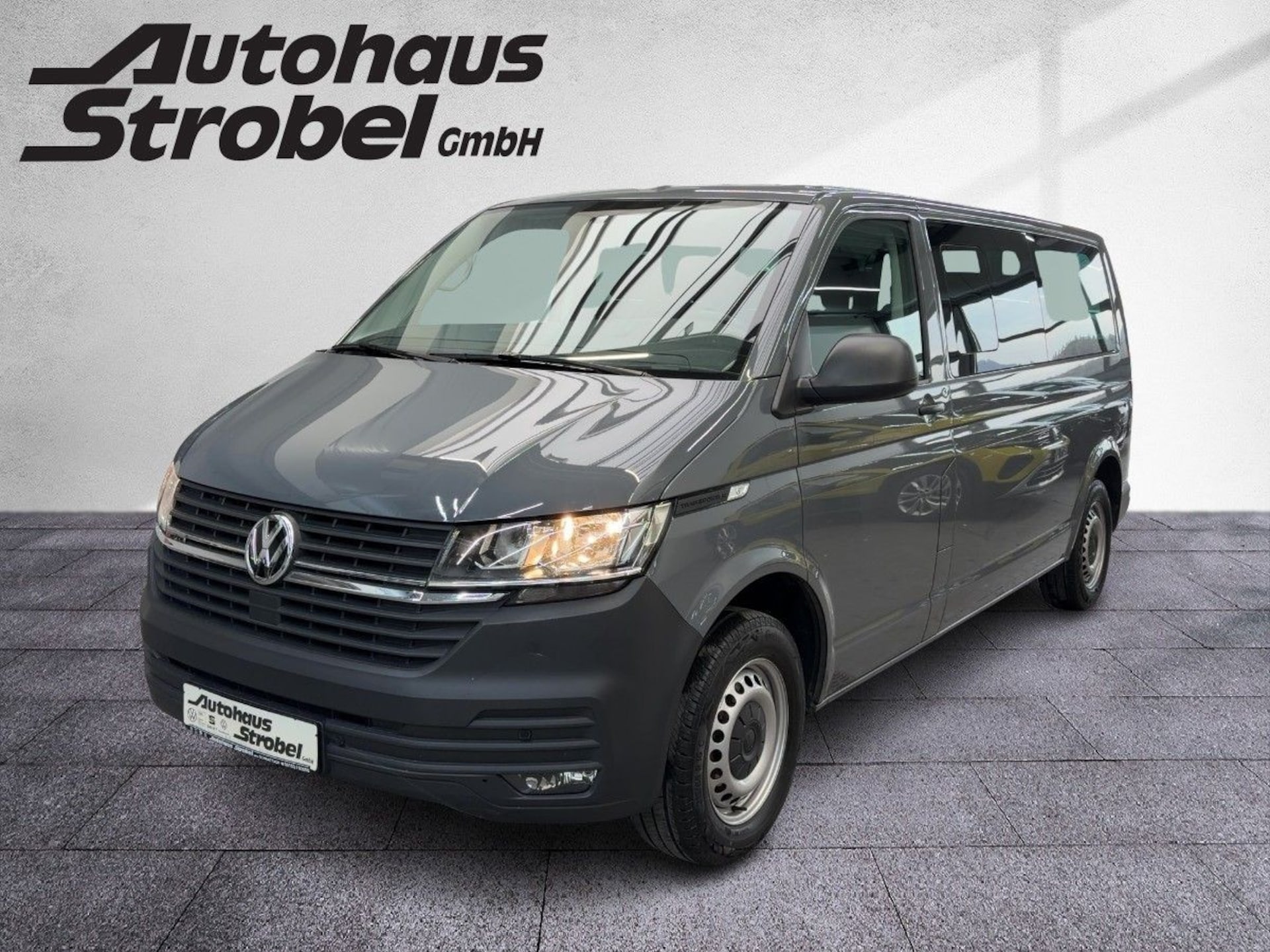 Volkswagen T6.1 Transporter Kombi langer Radstand