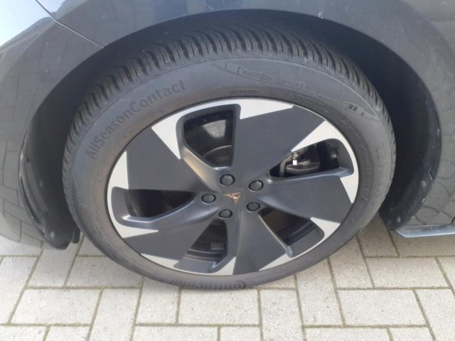 Bild des Autos 9