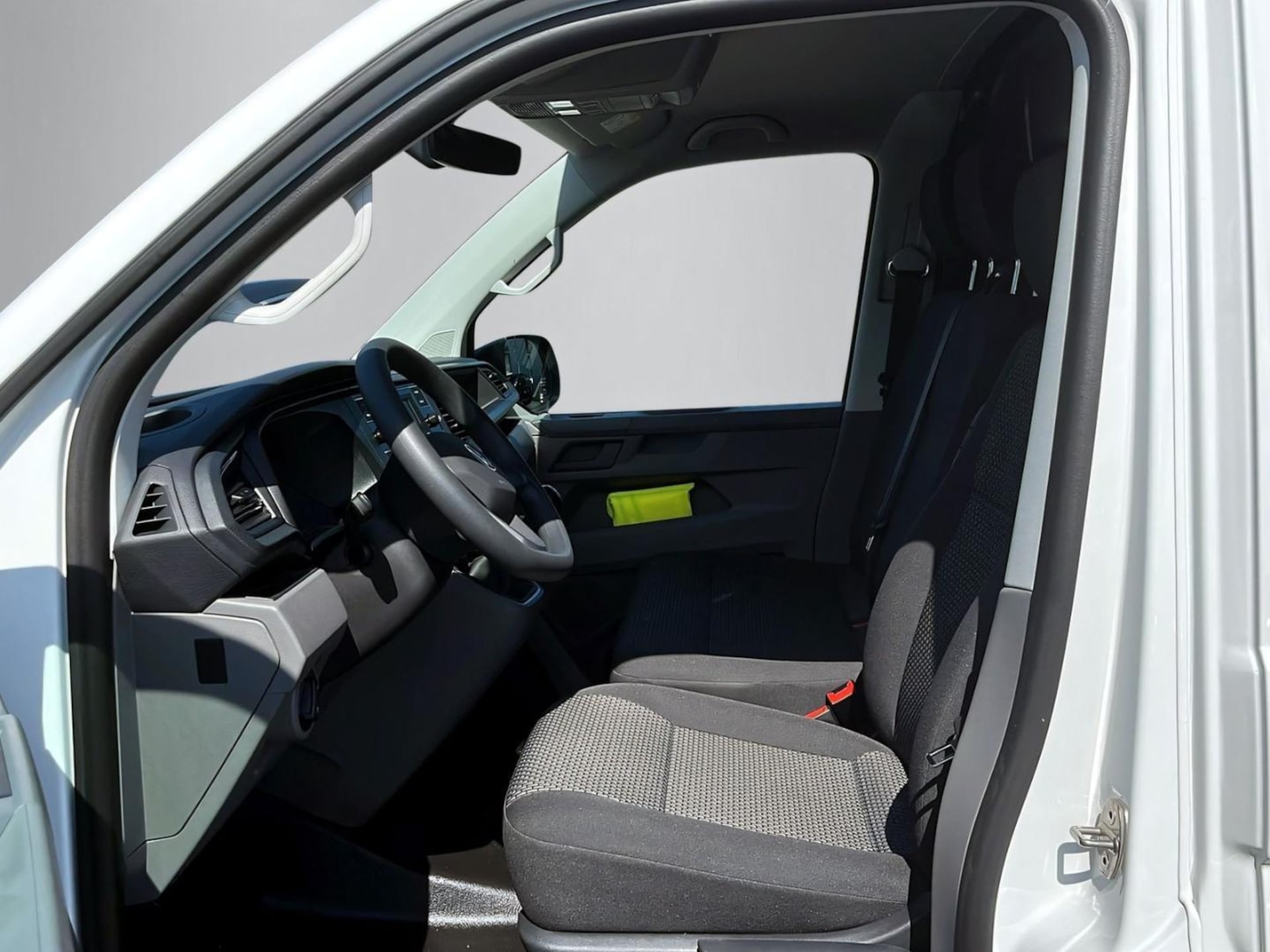 Volkswagen T6.1 Transporter Kasten kurzer Radstand