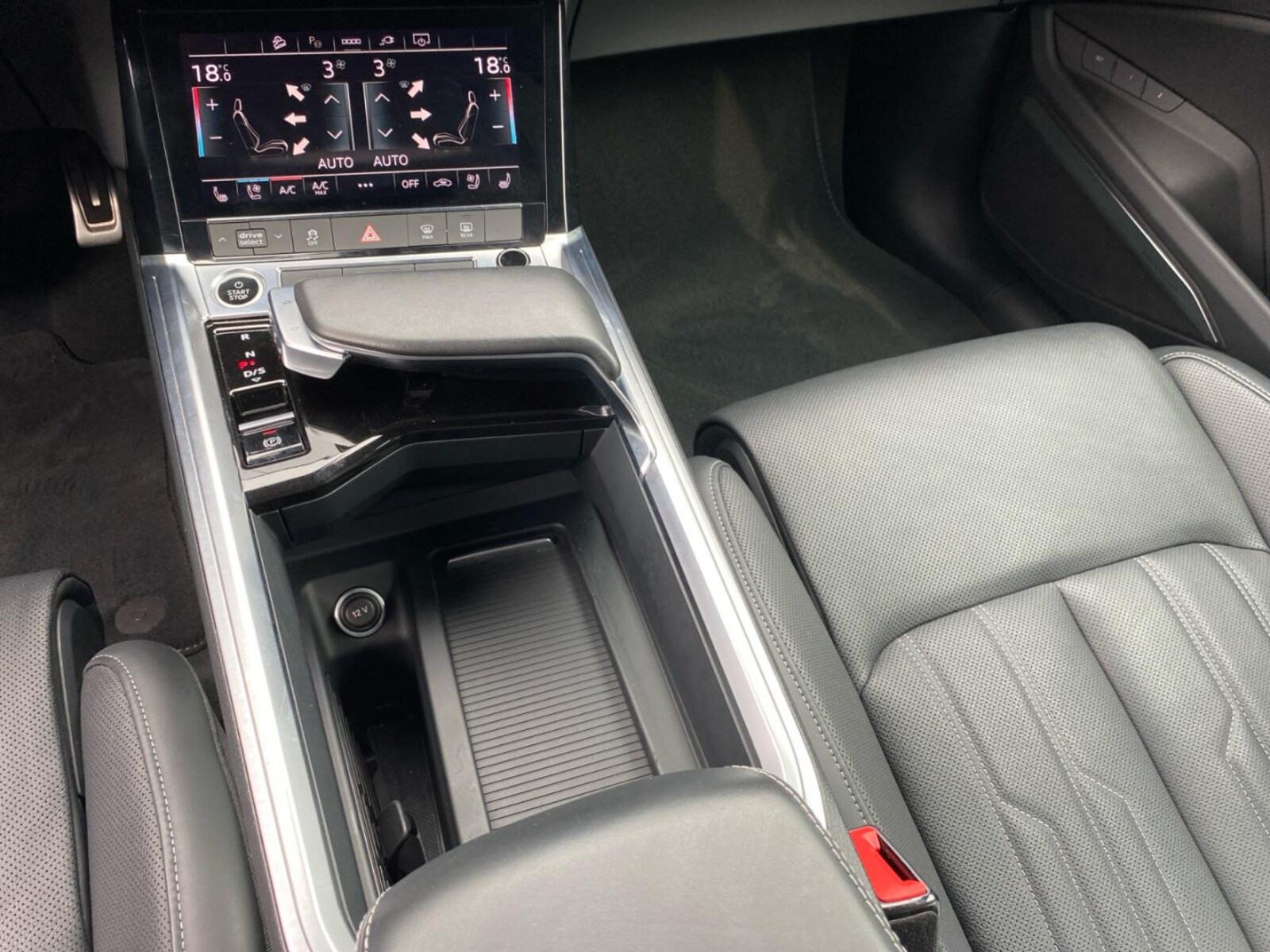 Audi Q8 Sportback e-tron – Bild 7