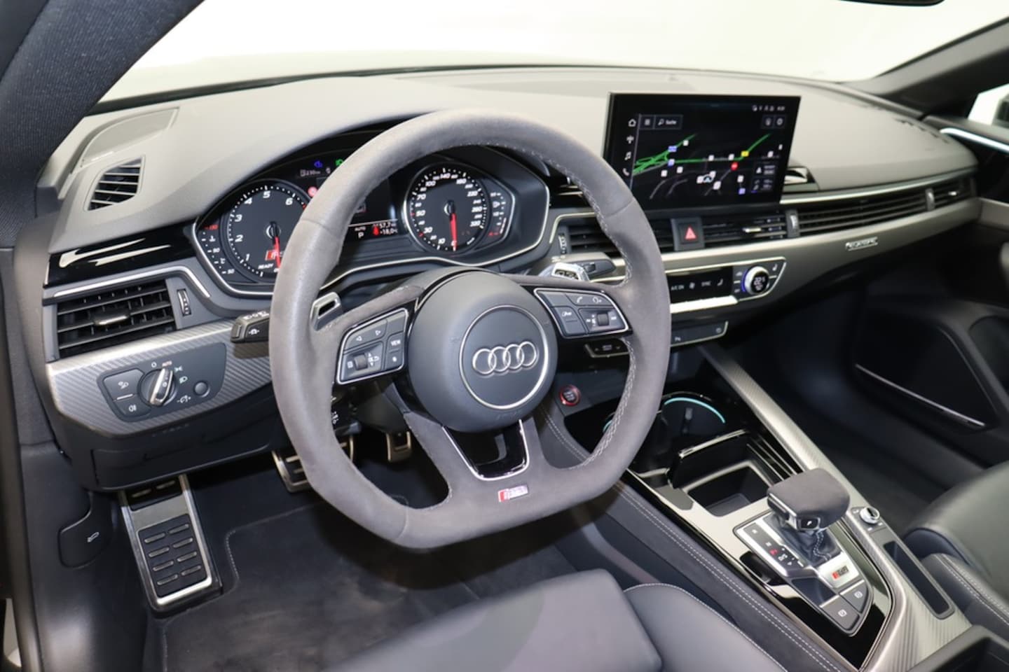 Bild über Audi RS 5 Sportback TFSI quattro tiptronic - für weitere Informationen kontaktieren Sie den Audi Partner