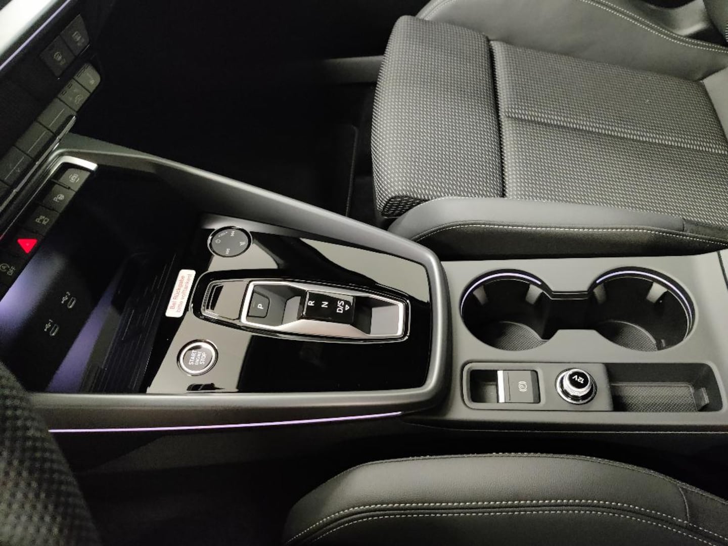 Bild über Audi A3 allstreet TFSI quattro 150 kW S tronic - für weitere Informationen kontaktieren Sie den Audi Partner