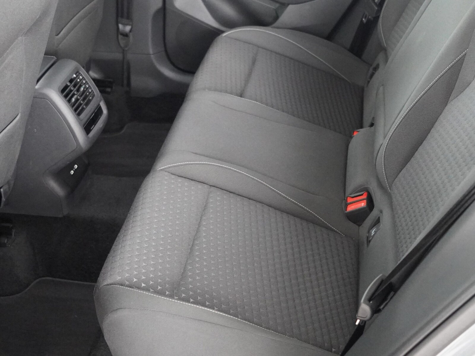 Volkswagen T-Roc – Bild 10
